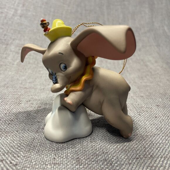 Walt Disney When I See an elephant Fly" Dumbo & Timothy Mouse Ornament 11K412830 - Picture 2 of 11